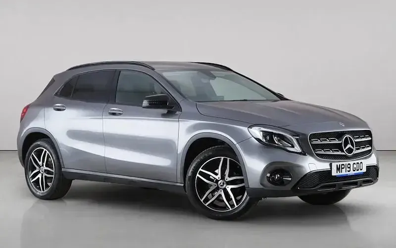 Used Mercedes GLA180 Urban 122 HP (89 kW) 2019 SUV