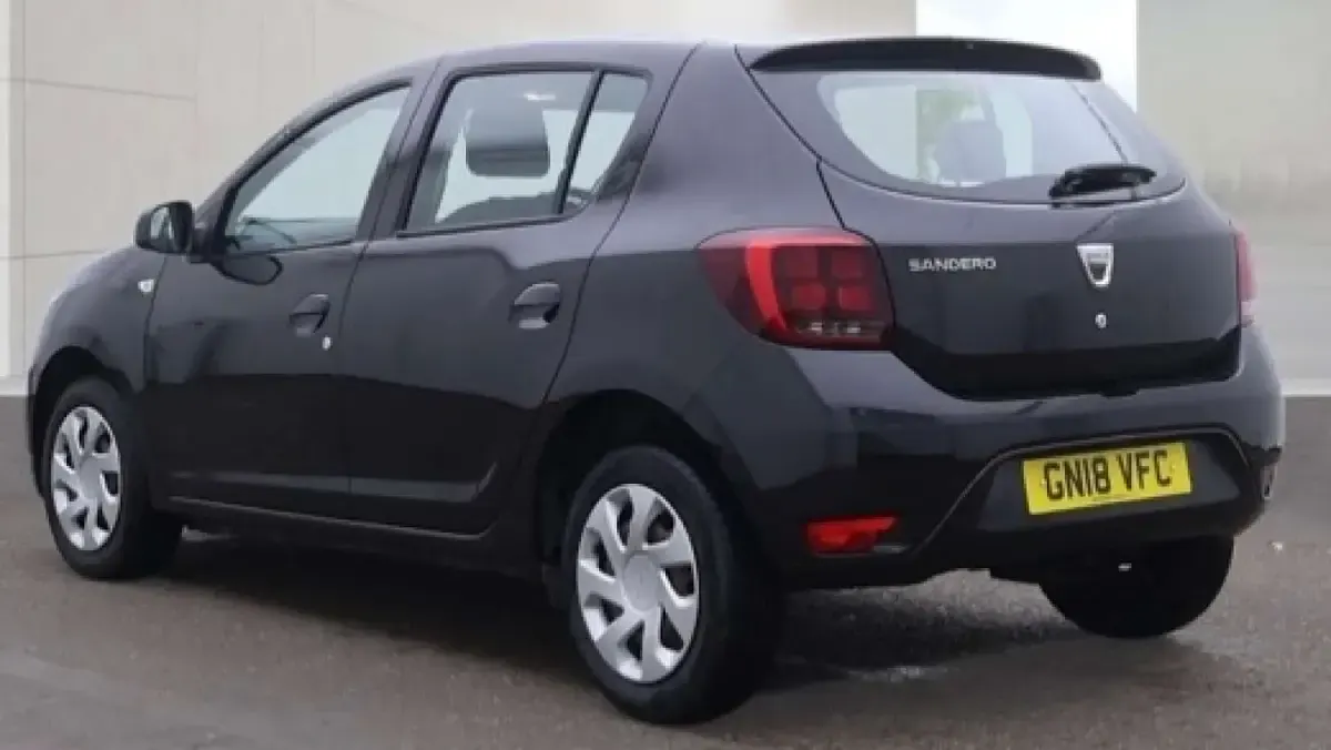 Used Dacia Sandero Ambiance 71 HP (52 kW) 2018 Black Hatchback