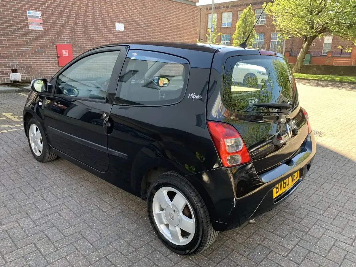 Używany Renault Twingo 2010 Czarny Hatchback