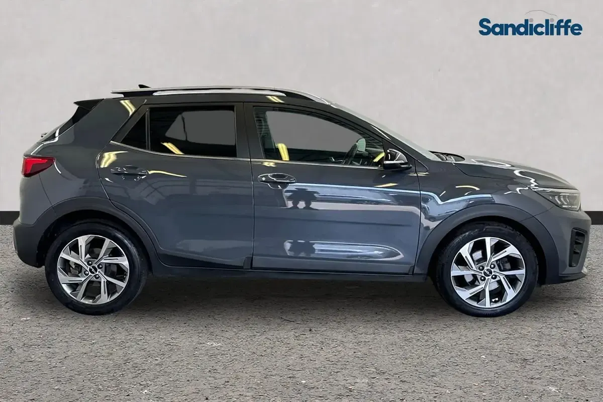 Used Kia Stonic GT-Line 101 HP (74 kW) 2023 Grey SUV
