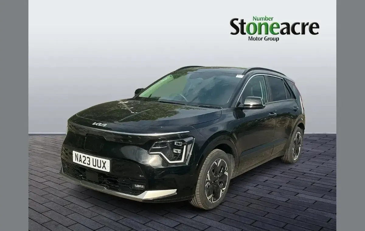 Used Kia e-Niro 147 kW (200 HP) 2023 Black SUV