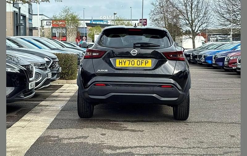 Used Nissan Juke N-Connecta 114 HP (83 kW) 2020 Black SUV