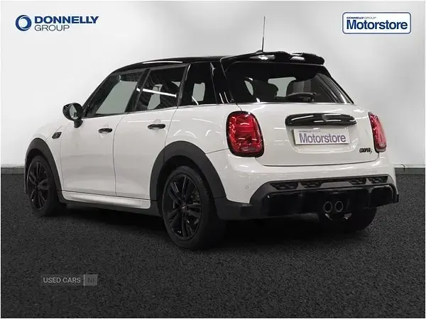 Begagnad Mini Cooper S Comfort 2024 Vit Halvkombi