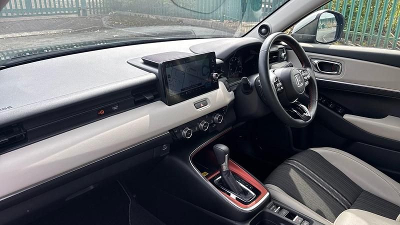 Used Honda HR-V Advance 131 HP (96 kW) 2022 Blue SUV