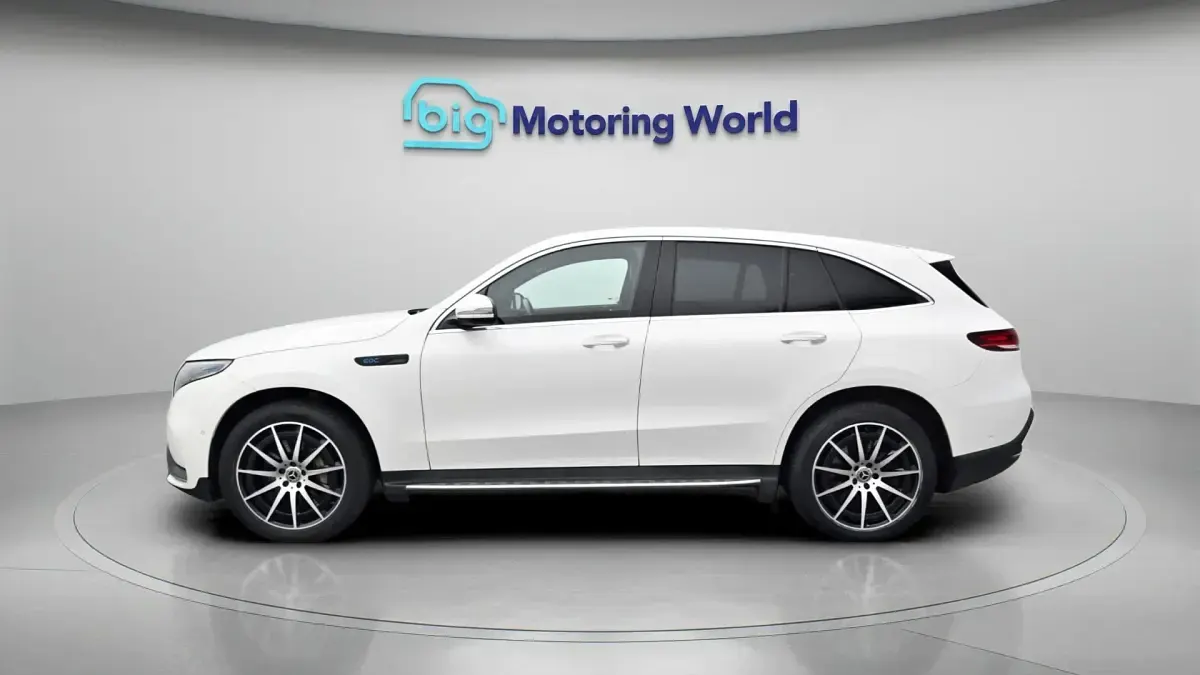 Used Mercedes EQC400 AMG line 300 kW (408 HP) 2021 White SUV