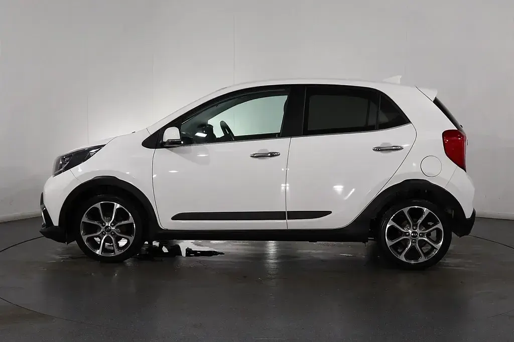 Used Kia Picanto X-Line 2021 White Hatchback