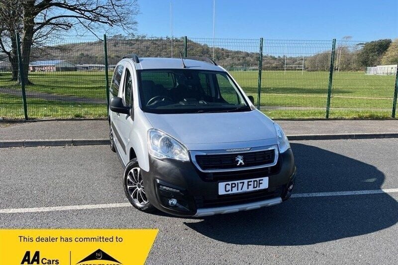 Used 2017 Peugeot Partner Tepee Outdoor MPV | £7,995 (Fair price) - Image 1/1