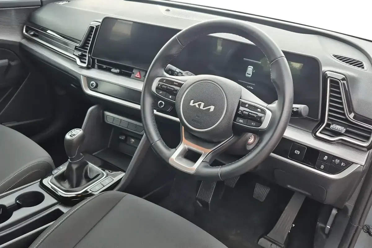 Used Kia Sportage 157 HP (115 kW) 2025 Grey SUV