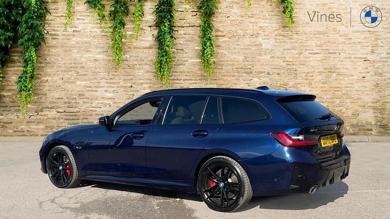Used BMW 330e M Sport 288 HP (211 kW) 2022 Blue Estate