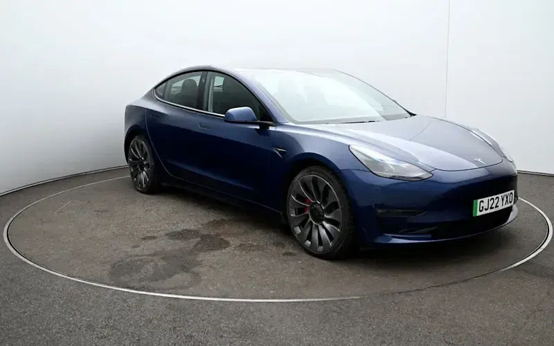 Używany Tesla Model 3 Performance 355 kW (483 KM) 2022 Niebieski Sedan/Limuzyna