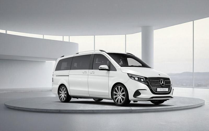 New 2024 Mercedes V300 Premium MPV | £73,859 (Super price) - Image 1/4