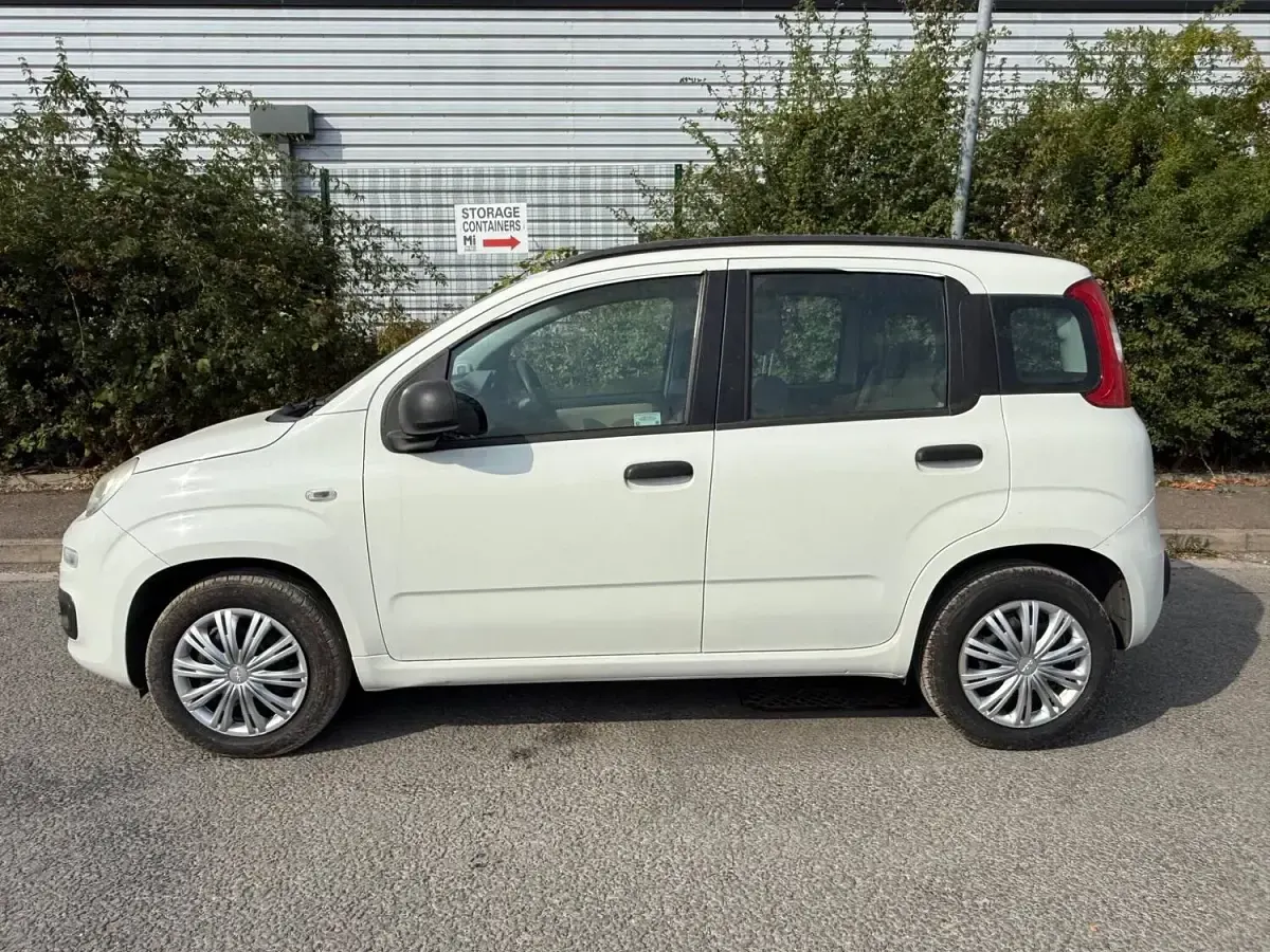 Used Fiat Panda Easy 69 HP (50 kW) 2014 White Hatchback