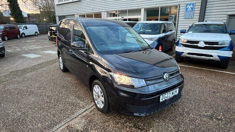 Black Used 2023 VW Caddy Pro MPV | £23,994 (Fair price) - Image 1/4