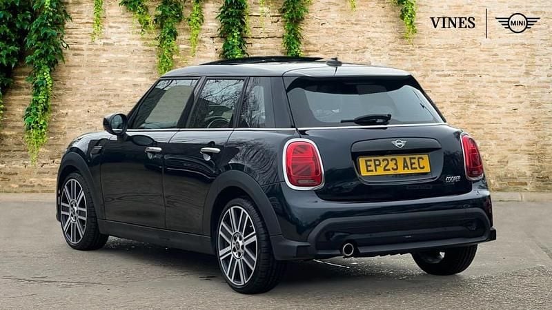 Used Mini Cooper Exclusive 134 HP (98 kW) 2023 Black Hatchback