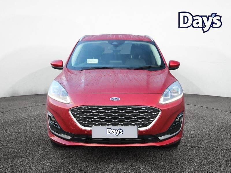 Used Ford Kuga Vignale 225 HP (165 kW) 2022 Red SUV