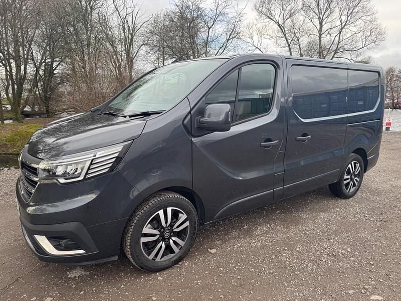 Used Renault Trafic 148 HP (108 kW) 2022 Grey MPV