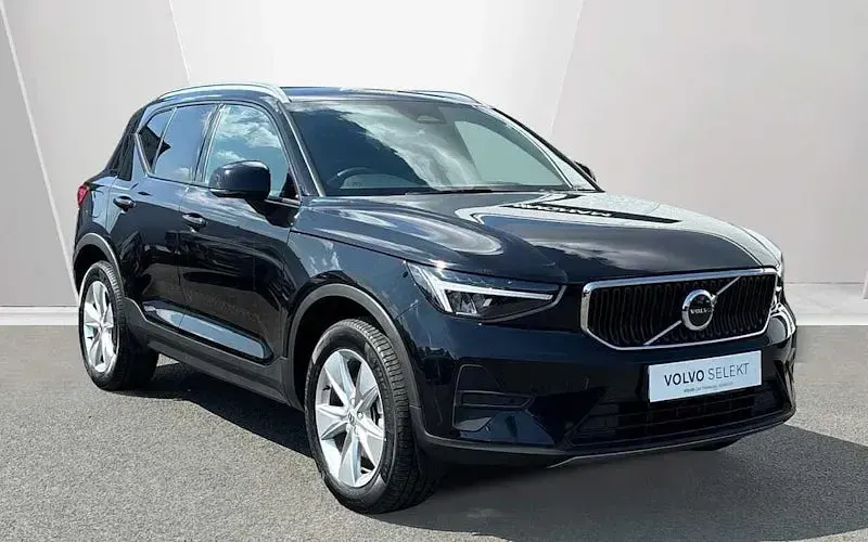 Used Volvo XC40 Core 163 HP (119 kW) 2026 SUV