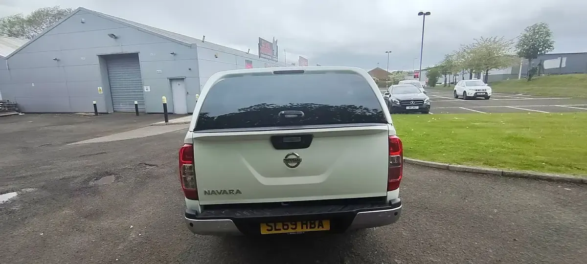 Begagnad Nissan Navara Tekna 190 HK (139 kW) 2019 Vit Pickup