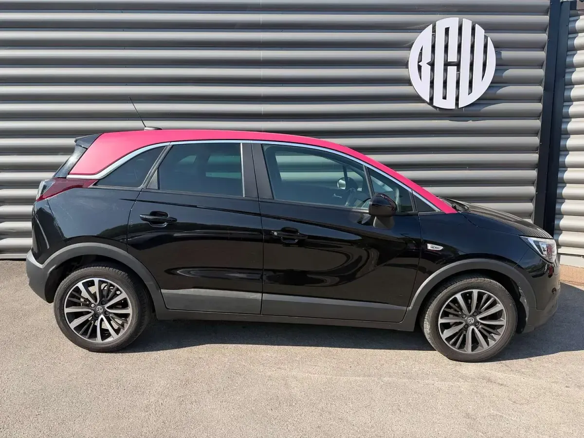 Used Vauxhall Crossland X Elite 102 HP (75 kW) 2019 Black SUV