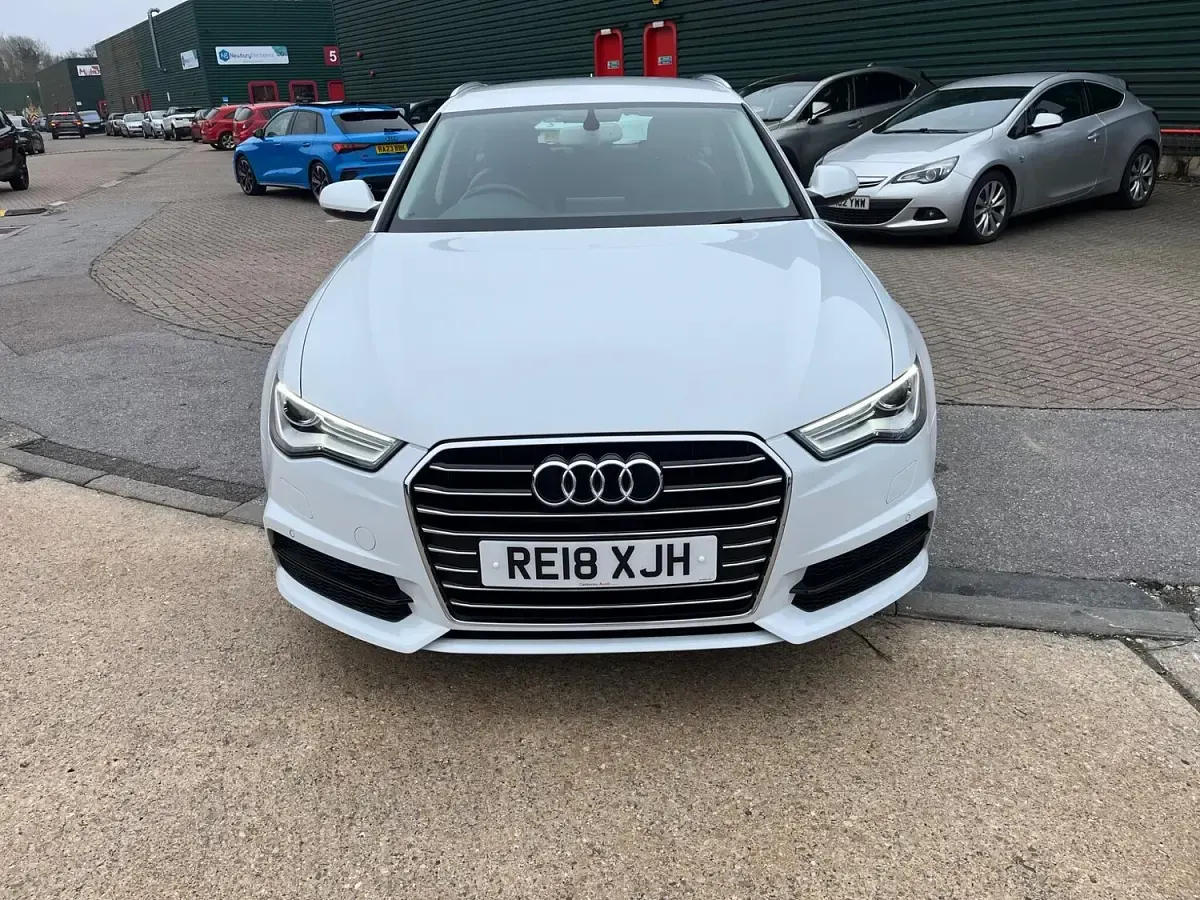Used Audi A6 Comfort 190 HP (139 kW) 2018 White Estate