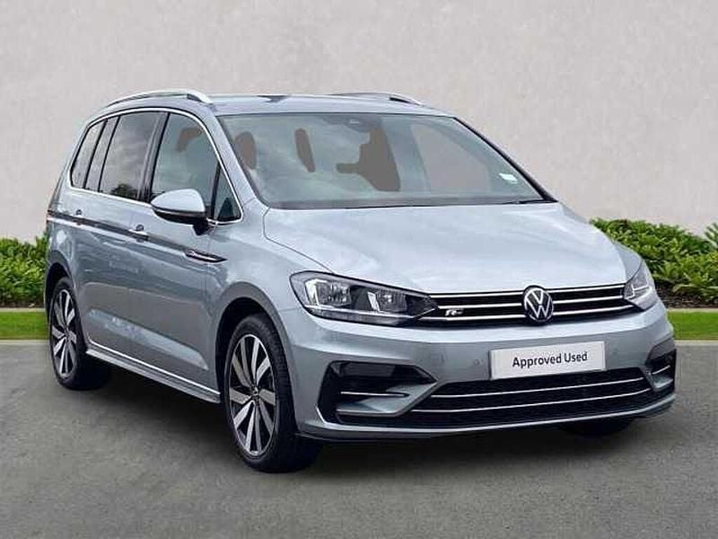 New 2025 VW Touran MPV | £35,299 - Image 1/4