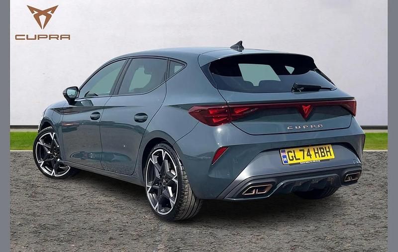 Used Cupra Leon VZ1 267 HP (196 kW) 2024 Blue Hatchback
