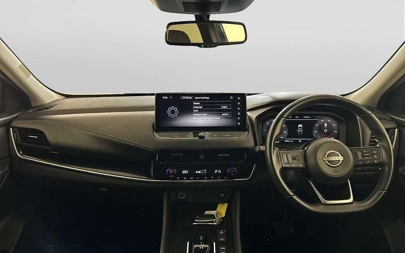 Used Nissan Qashqai N-Connecta 190 HP (139 kW) 2022 Black SUV