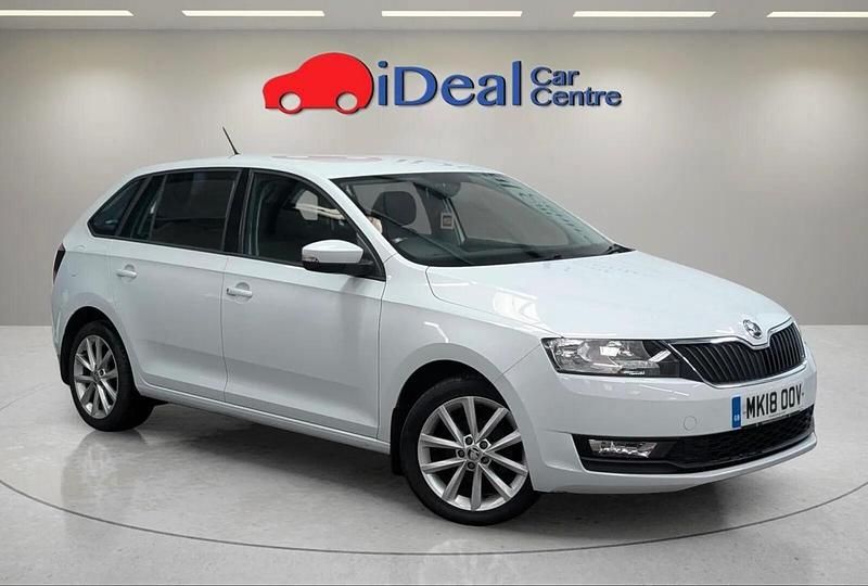 White Used 2018 Skoda Rapid SE Hatchback | £9,290 (Fair price) - Image 1/4