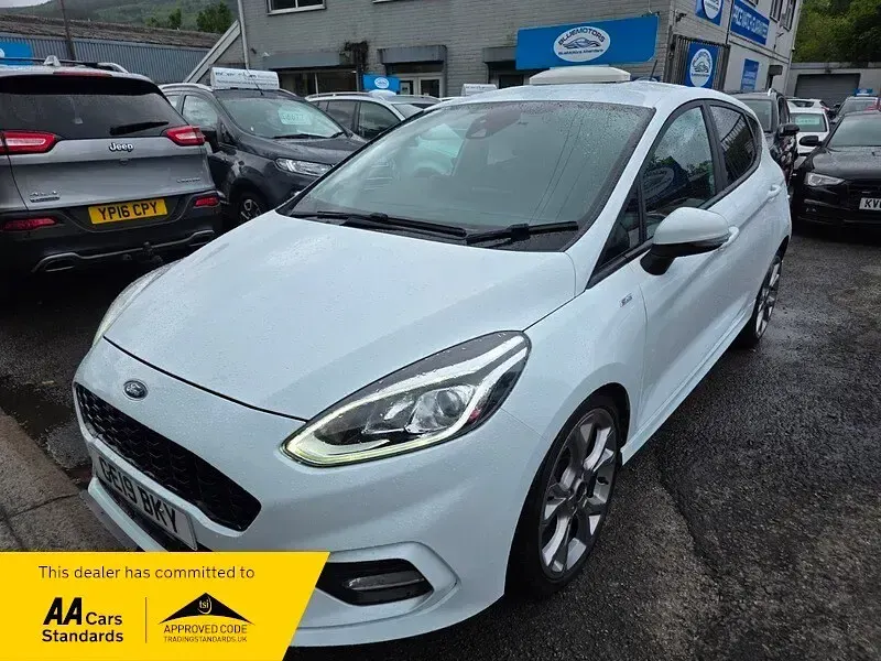 Used Ford Fiesta ST-Line X 2019 White Hatchback