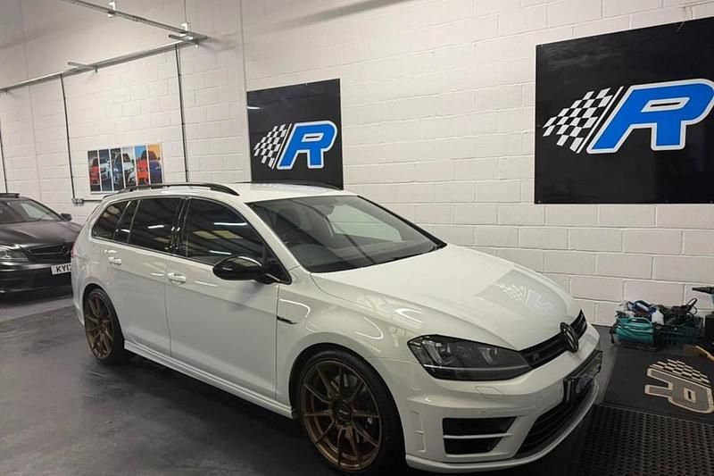 Used VW Golf VII R 400 HP (294 kW) 2016 White Estate