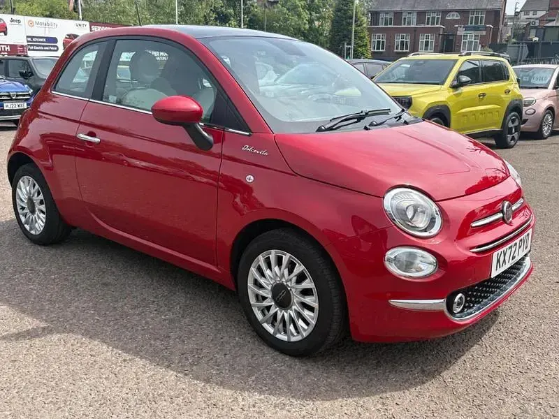 Used Fiat 500 Dolcevita 70 HP (51 kW) 2022 Red Hatchback