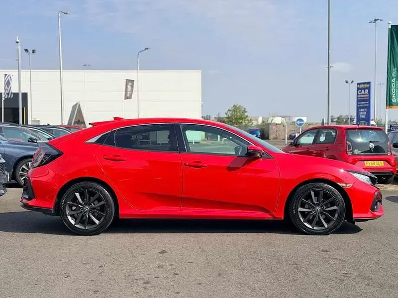 Used Honda Civic SR 126 HP (92 kW) 2020 Red Hatchback
