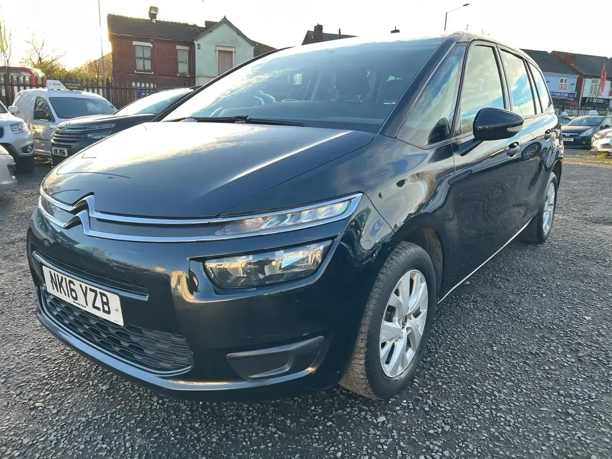 Used Citroën Grand C4 Picasso VTR Sport 100 HP (73 kW) 2016 Black MPV