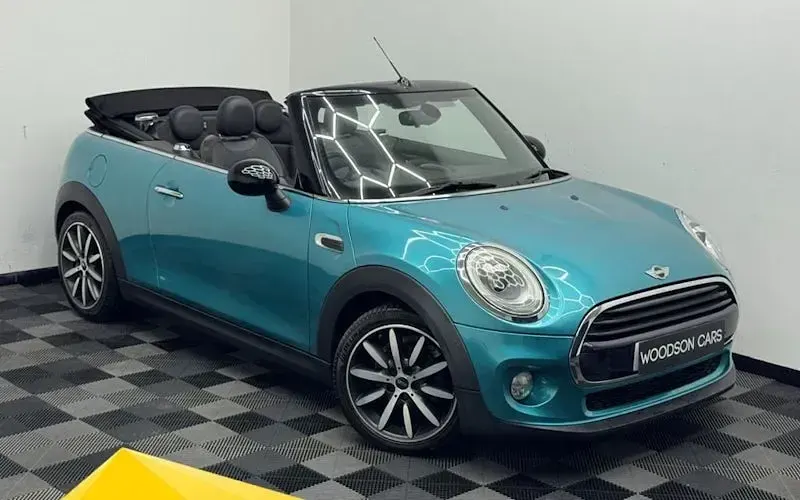 Used Mini Cooper D Cabriolet 116 HP (85 kW) 2017 Cabriolet