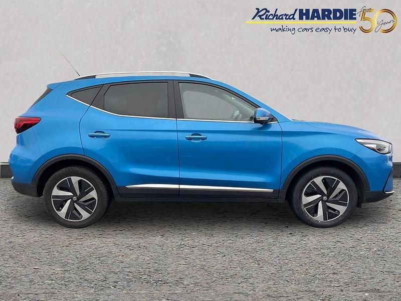 Begagnad MG ZS Trophy Connect 127 kW (174 HK) 2023 Blå SUV