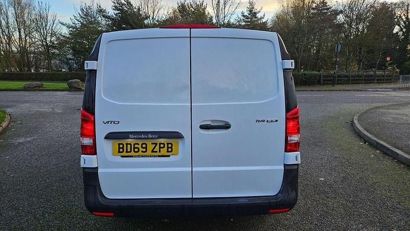 Begagnad Mercedes Vito 134 HK (98 kW) 2019 Vit Van