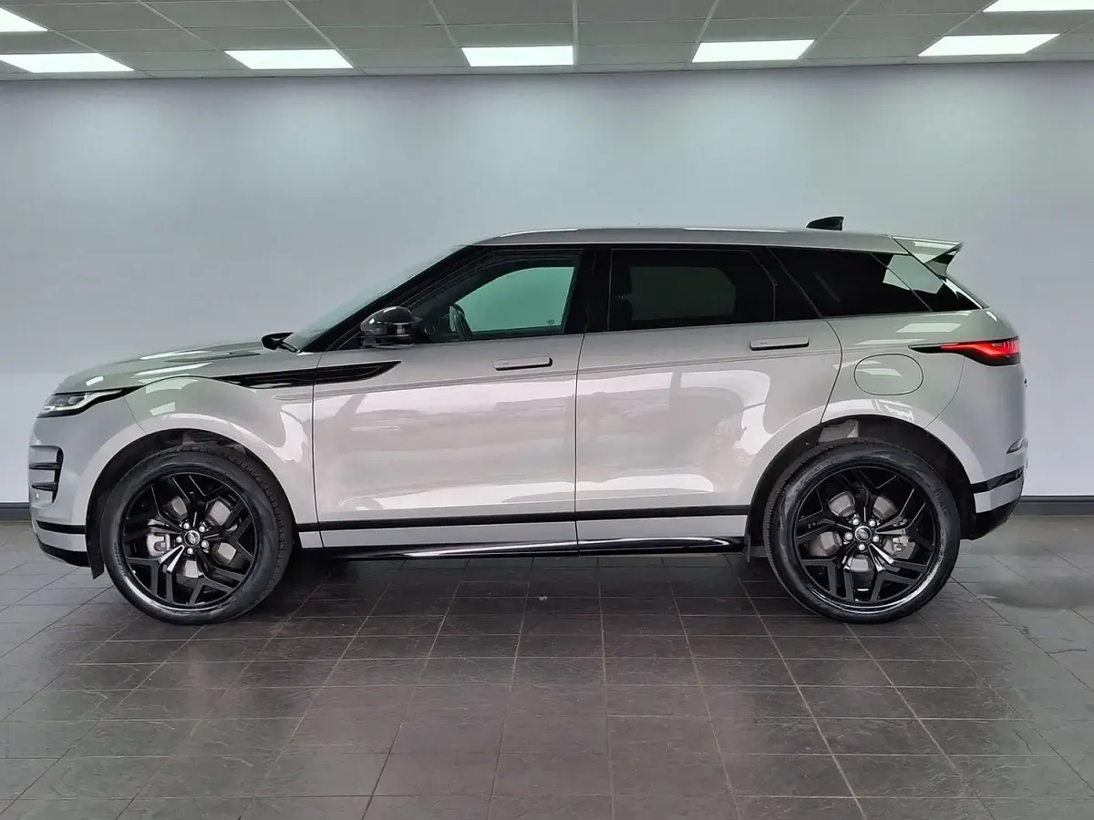 Used Land Rover Range Rover evoque SE Dynamic 309 HP (227 kW) 2022 Silver SUV