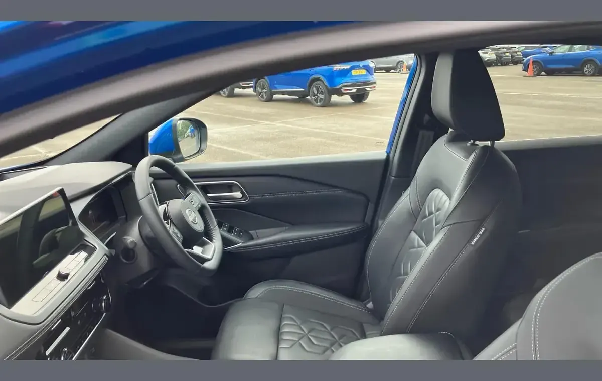 Used Nissan Qashqai Tekna 190 HP (139 kW) 2025 Blue SUV