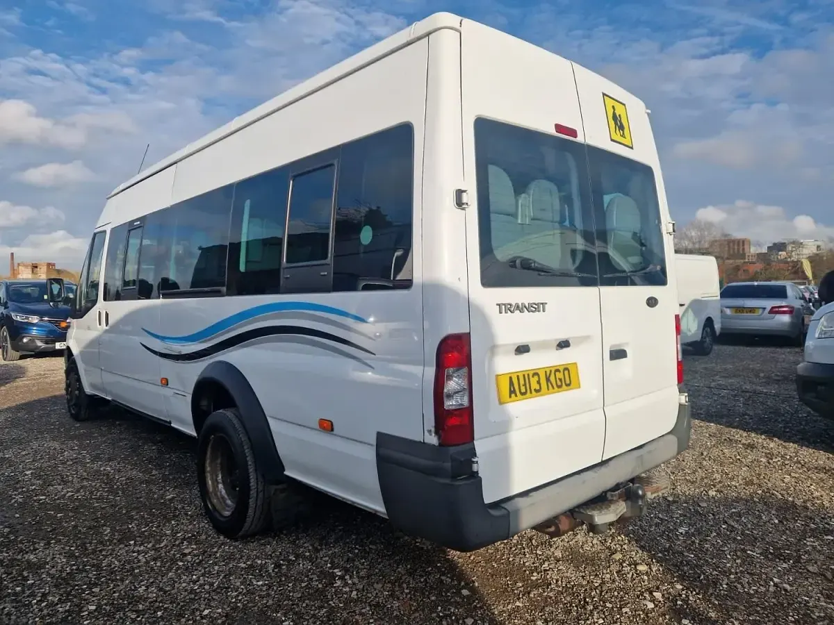 Used Ford Transit 135 HP (99 kW) 2012 White Van