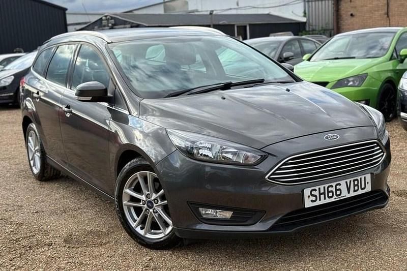 Grey Used 2017 Ford Focus Zetec Estate | £5,999 (Fair price) - Image 1/1
