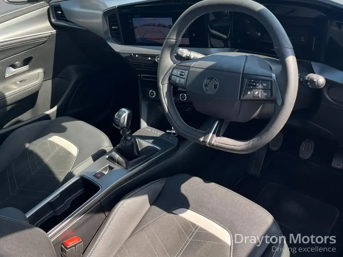 Used Vauxhall Mokka Ultimate 136 HP (100 kW) 2025 Black SUV