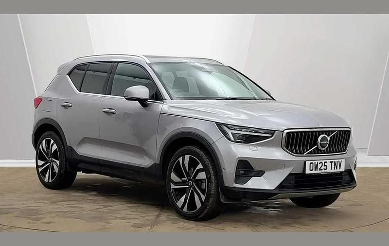 Used Volvo XC40 Ultra 194 HP (142 kW) 2025 Silver SUV