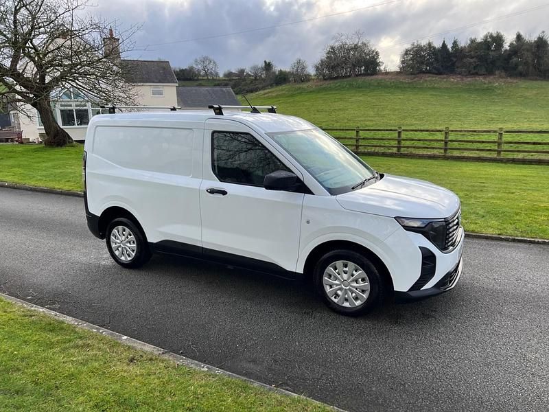Używany Ford Transit 100 KM (73 kW) 2024 Biały Van