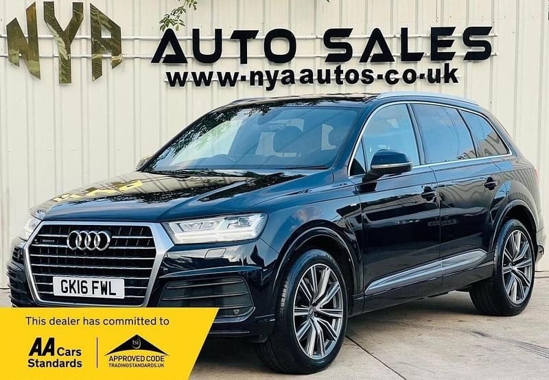 Blue Used 2016 Audi Q7 S-Line SUV | £19,399 (A bit pricey) - Image 1/4