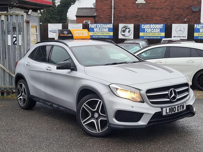 Silver Used 2015 Mercedes 220 AMG line Estate | £7,795 (Super price) - Image 1/4