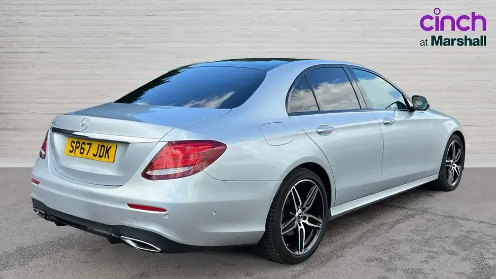 Used Mercedes E220 AMG Line Premium Plus 194 HP (142 kW) 2017 Silver
