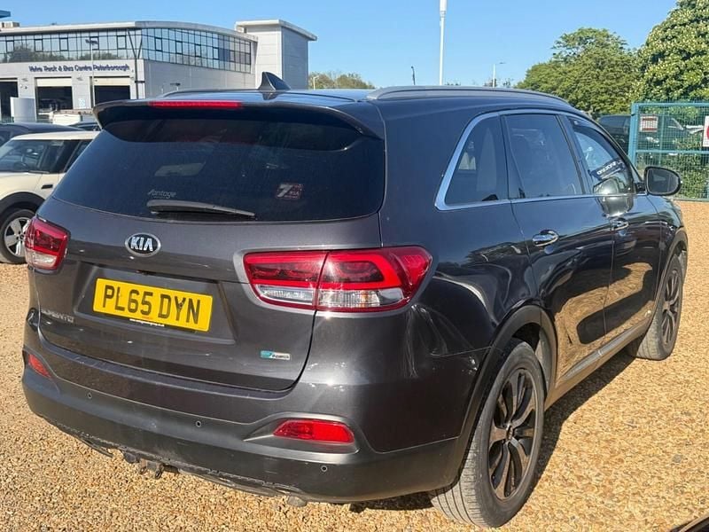 Usado Kia Sorento 200 CV (147 kW) 2016 Gris SUV