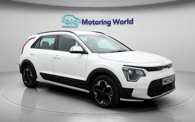 Used Kia Niro 150 kW (204 HP) 2025 SUV