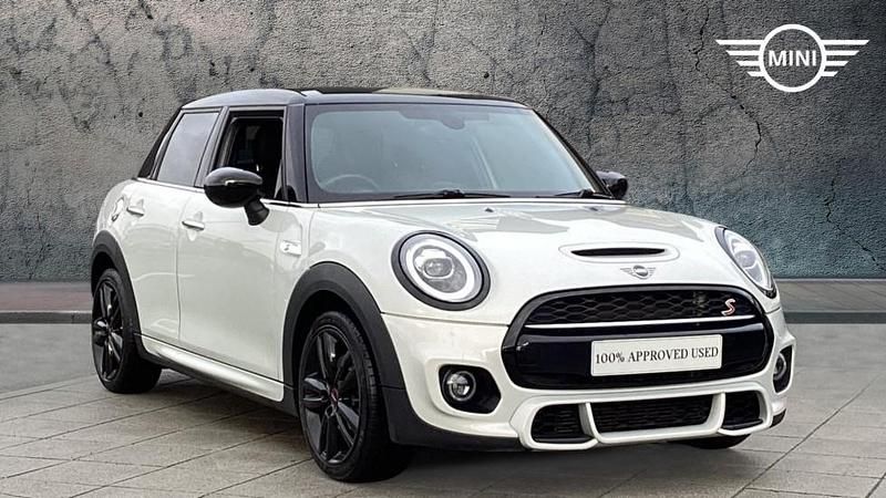 Used Mini Cooper S Hatch 189 HP (139 kW) 2019 Silver Hatchback