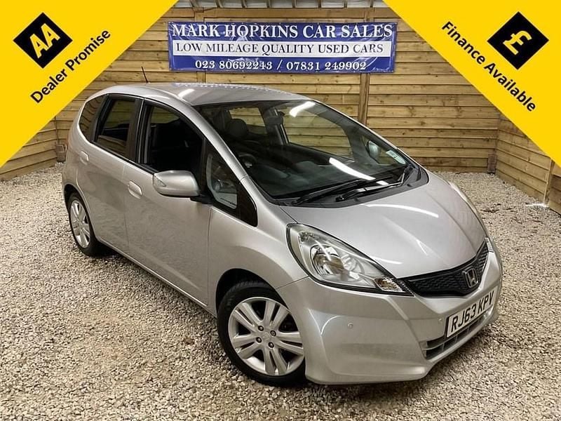 Silver Used 2013 Honda Jazz ES Hatchback | £10,995 (Expensive) - Image 1/3